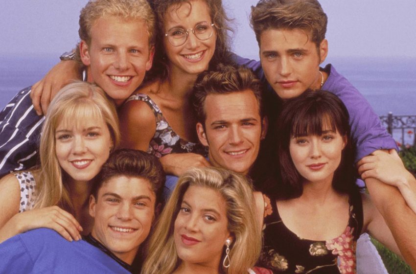  Ensemble à nouveau : les acteurs de Beverly Hills 90210 avant et maintenant.