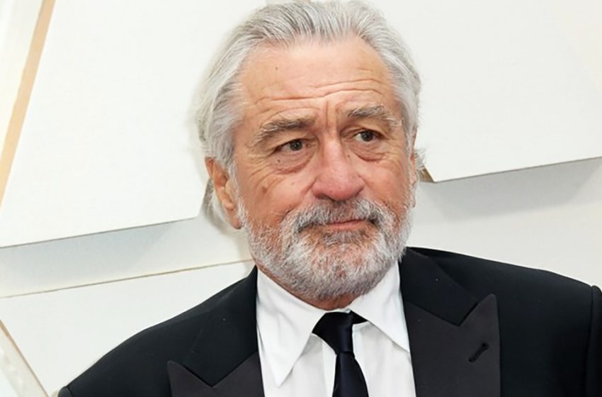  I paparazzi hanno catturato il 78enne Robert De Niro con un nuovo amante