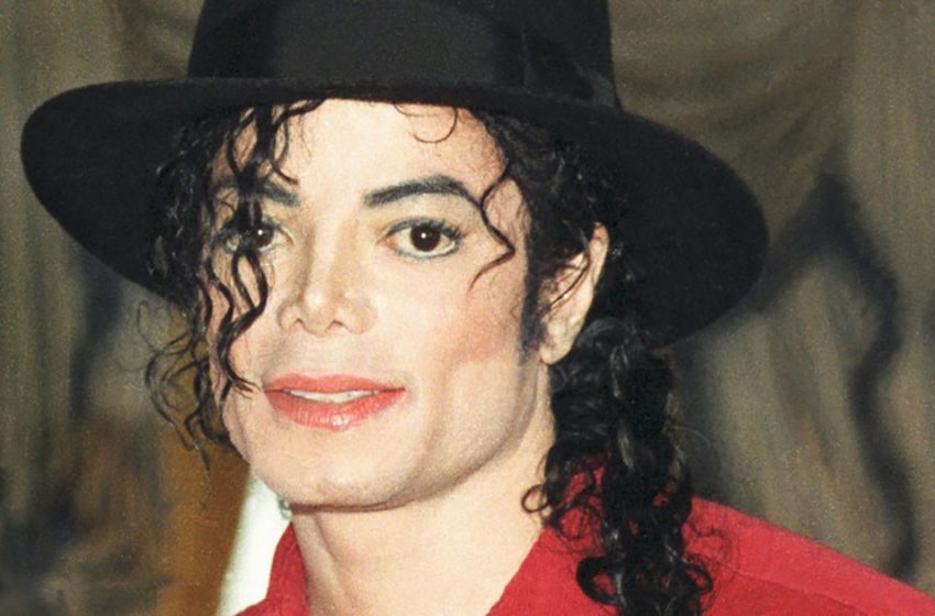  Che aspetto ha ora il figlio di 24 anni di Michael Jackson